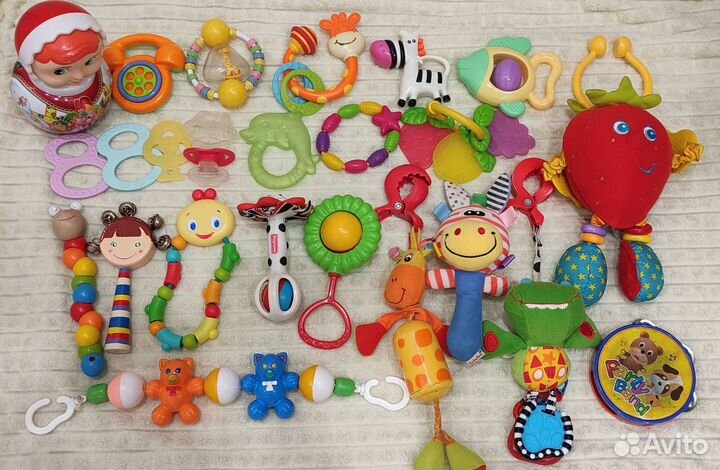 Игрушки погремушки пакетом