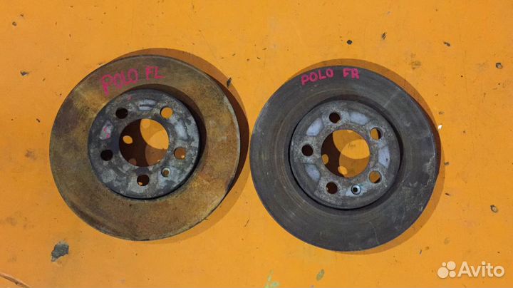 Диск тормозной на VW Polo