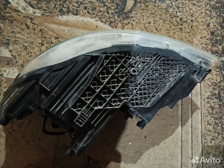 Фары на skoda octavia 2 a5 рестайлинг