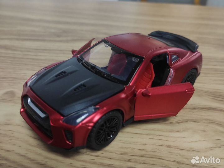 Металлические модели машин