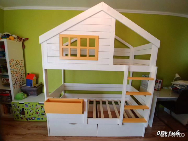 Кровать домик детская