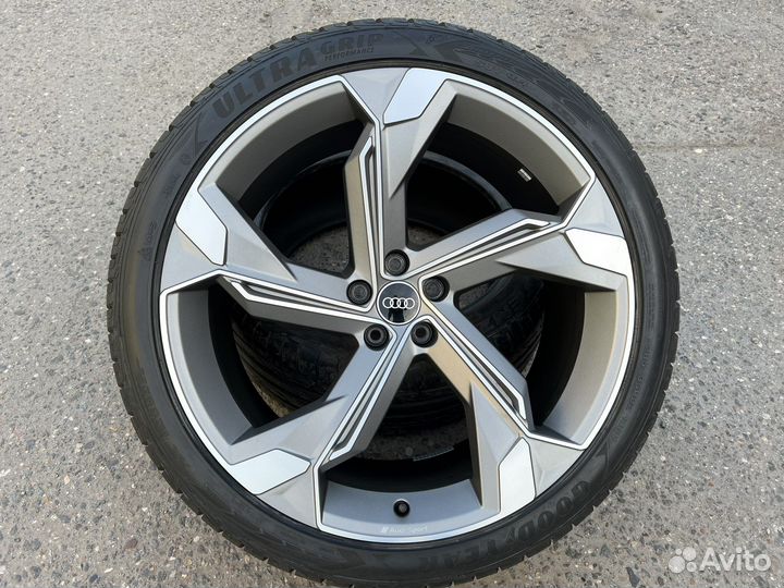 Колеса Audi E-Tron Sportback R22 оригинал