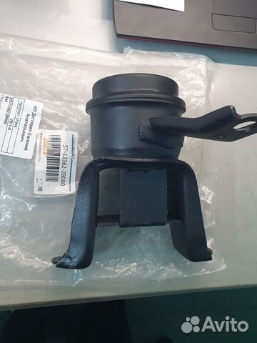 Подушка двигателя toyota 1azfse