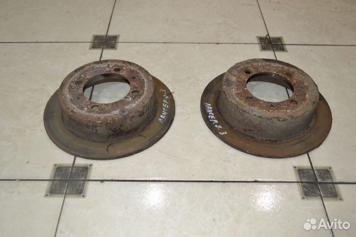 Тормозной диск задний Mitsubishi Lancer 9