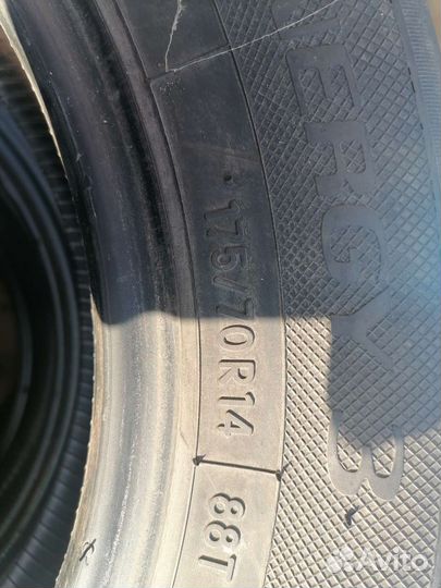 Toyo NanoEnergy 1 175/70 R14