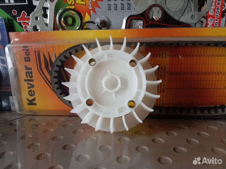 Крыльчатка на скутер 50/80сс