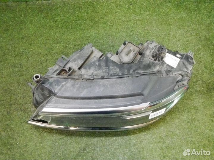 Фара левая Volkswagen Tiguan