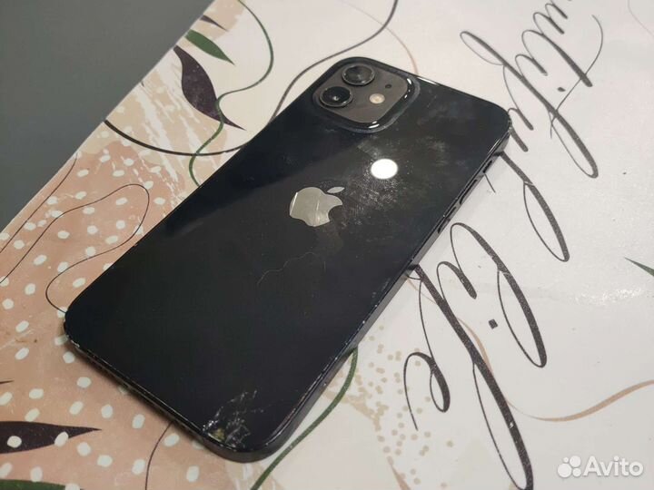 Мобильные телефоны бу iPhone 12
