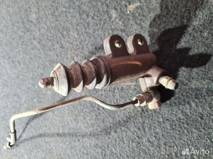 Рабочий цилиндр сцепления Mitsubishi Lancer 9 4G18