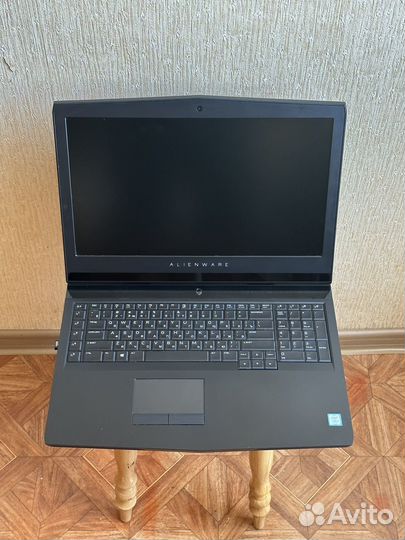 Игровой ноутбук Dell Alienware 17 R5 GTX 1080, i9