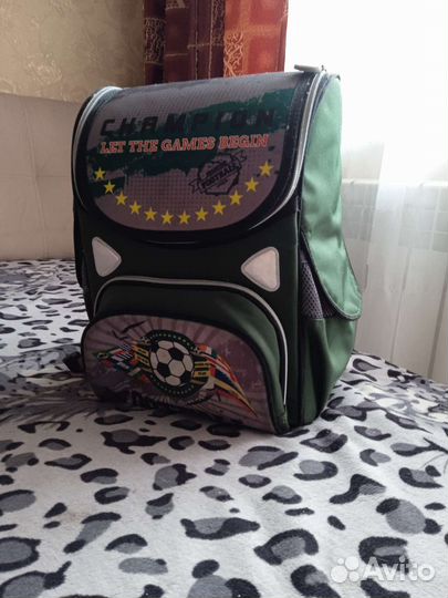 Школьный рюкзак