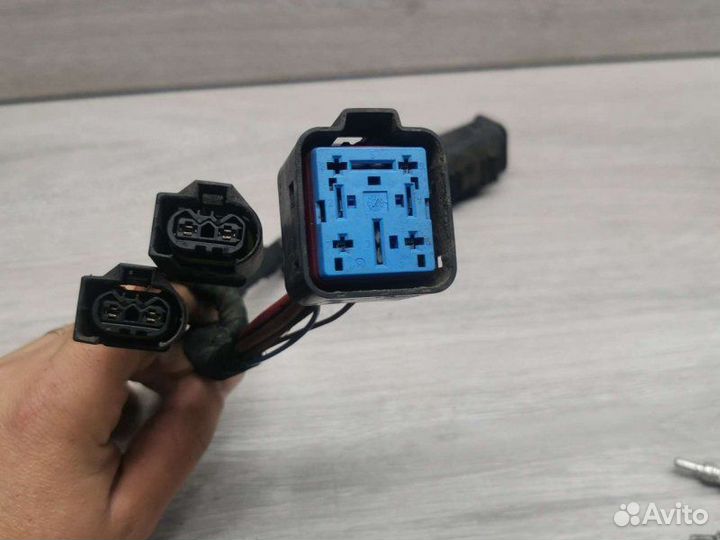 Проводка штекер вентилятора Mercedes Vito W639