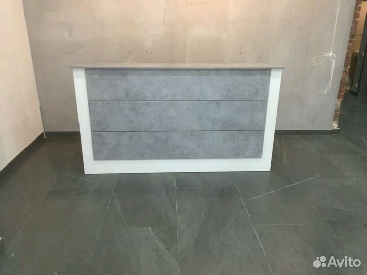 Ресепшен-Стойка администратора