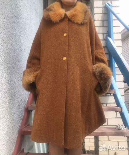 Пальто женское пончо