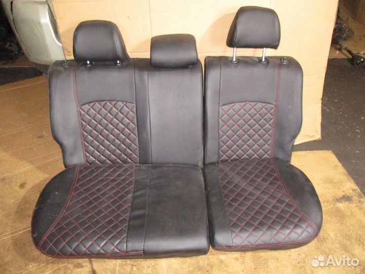 Сиденье заднее (диван) VW Polo Sedan