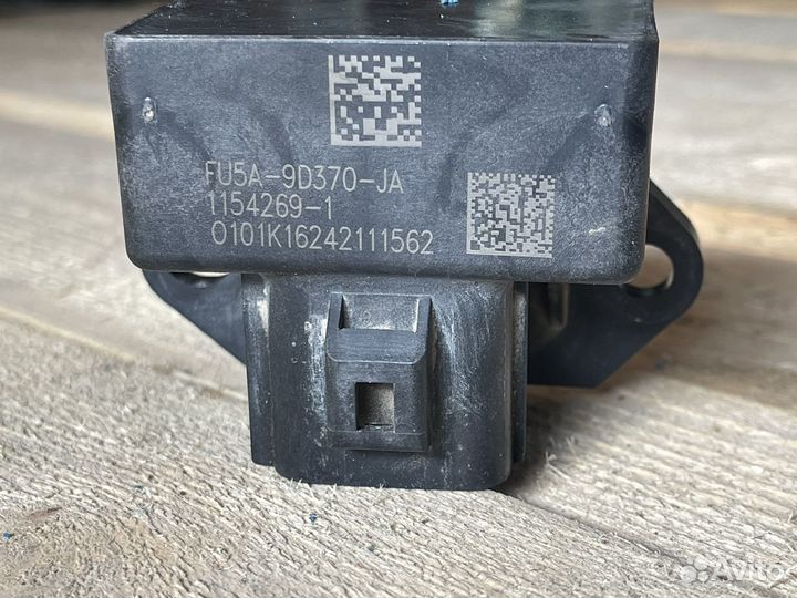 Блок управления топливным насосом Форд Ф150