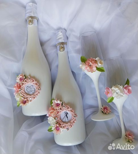 Свадебные бокалы, бутылки
