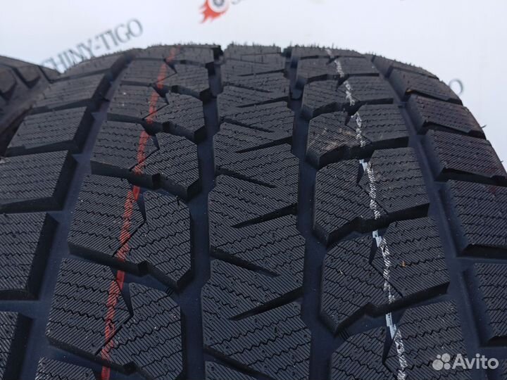 Bearway BW-ICE 275/45 R21 107S