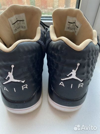 Кроссовки nike air Jordan