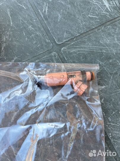 Форсунки Pajero Sport 1 MR507376