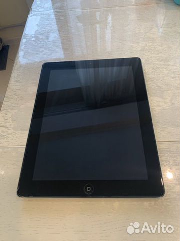 iPad Wi-Fi + Cellular (3-го поколения)