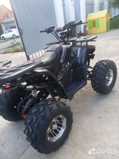 Продаю квадроцикл
