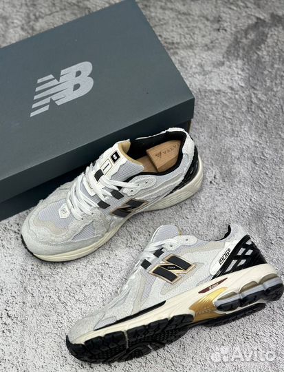 Кроссовки мужские new balance
