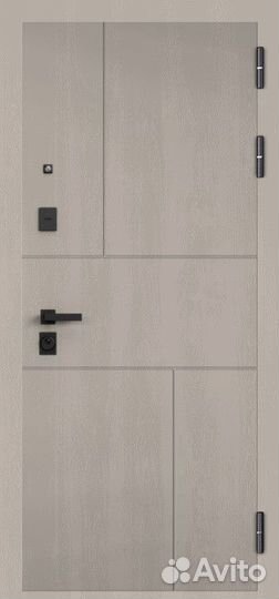 Дверь с зеркалом