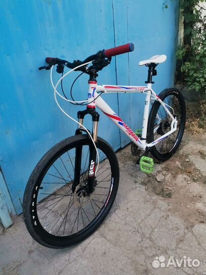 Mongoose tyax expert 26 L