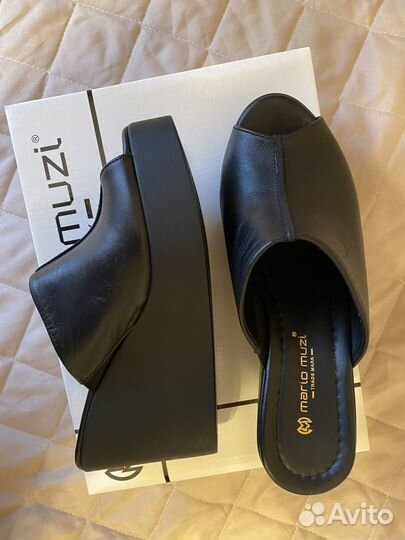 Сабо на платформе