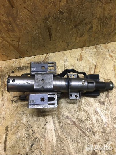 Рулевая колонка Шкода октавия