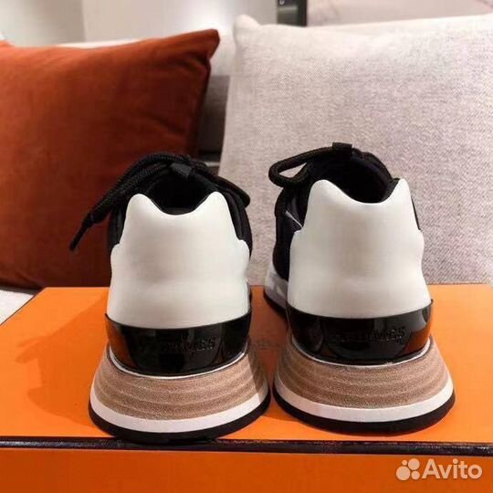 Кроссовки Hermes