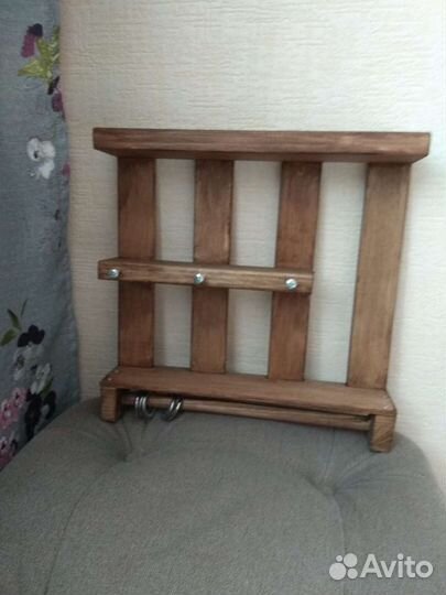 Ключница настенная