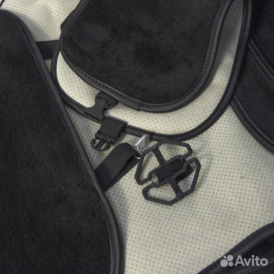 Меховые накидки на передние сиденья автомобиля