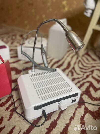 Продам все для маникюра