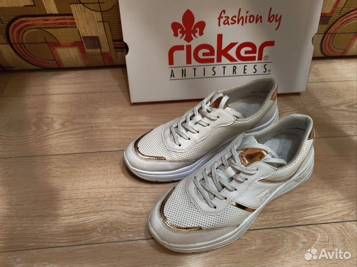 Обувь женская 38 размер фирмы rieker