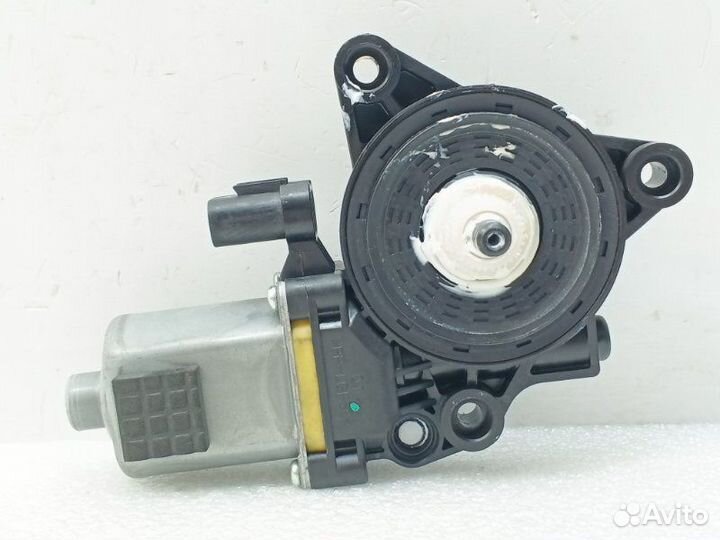 Моторчик стеклоподъемника задний правый Kia