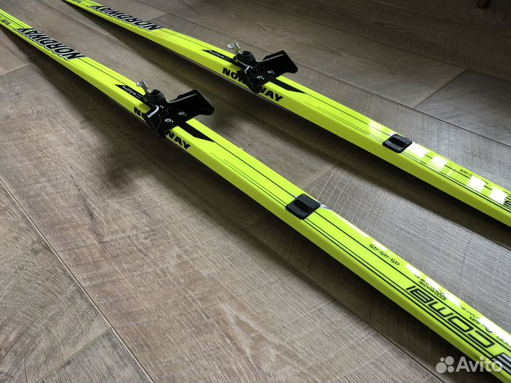 Лыжи беговые 193см + ботинки 43р + палки 137см