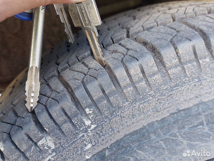 R15 Barez Sportech 205/70, PCD 5x139.7 DIA 98.6