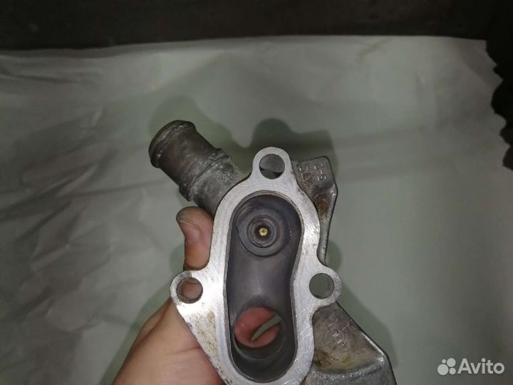 Фланец охлаждения Ford Focus 2