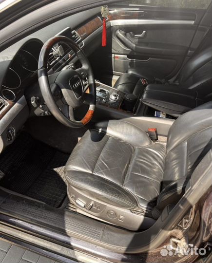 Audi A8 4.2 AT, 2004, 296 000 км