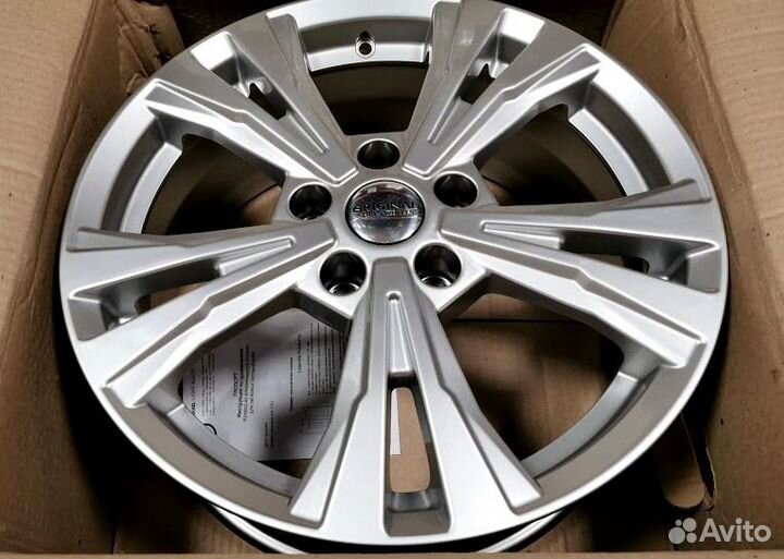 Диски R17, 5x114,3 Toyota Rav 4, новые