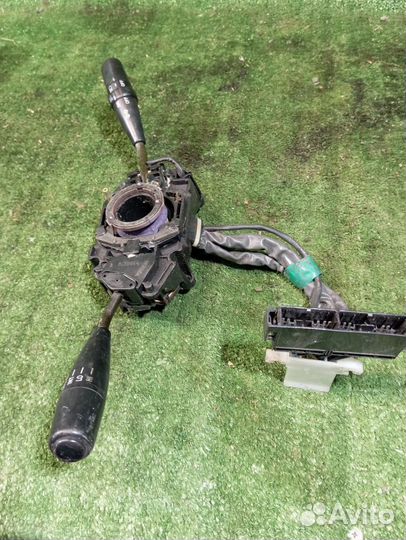 Переключатель подрулевой Toyota Carina