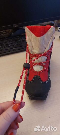 Продам ботинки лыжные Rossignol детские