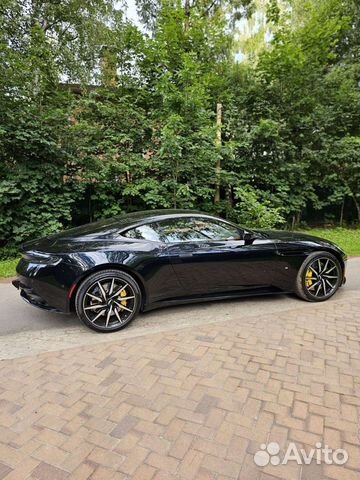 Aston Martin DB11 5.2 AT, 2017, 21 000 км объявление продам
