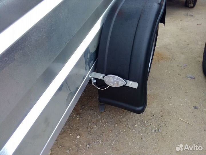 Прицеп легковой 1,7*1,3 высокий борт