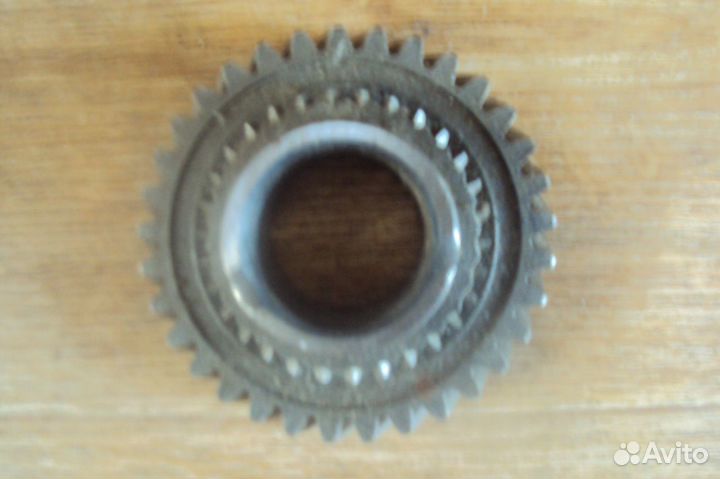 Шестеренка для Москвича 412 и 2140