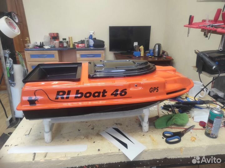 Карповый кораблик