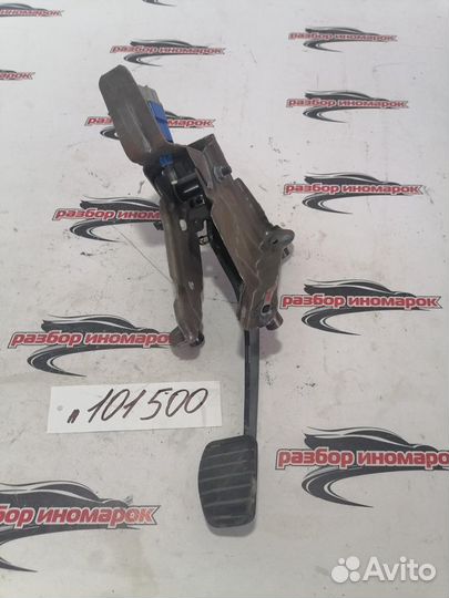 Педаль сцепления Logan H4MD438 L8