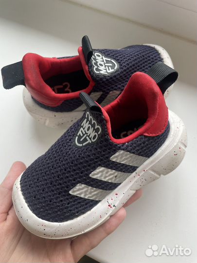 Кроссовки adidas disney 21